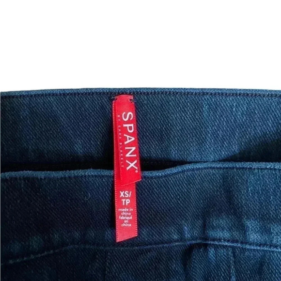 SPANX Jean-ish Dark Wash Ankel Leggings Jeggings Tummy Control Women’s size XS - Picture 4 of 10
